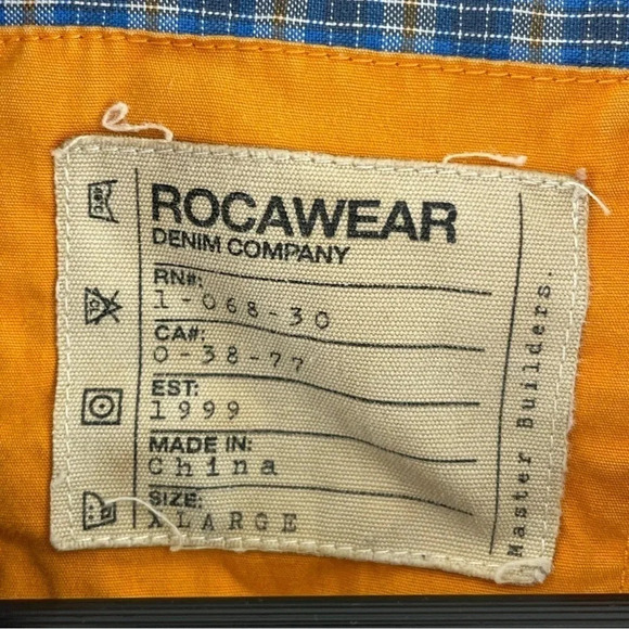 Rocawear Shirt Button Down Long Sleeve Mens Size XL embroidered 0405 - Picture 2 of 9